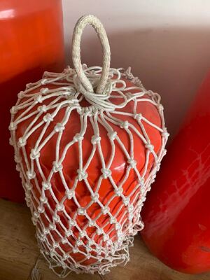 Φτερούγες γεμάτες αφρό από πολυουρεθάνιο και αφρό από καουτσούκ που έχουν σχεδιαστεί για την αποφυγή συγκρούσεων και την ενίσχυση της προστασίας από τις συγκρούσεις