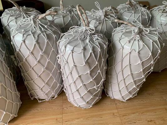 Φτερούγες γεμάτες αφρό από πολυουρεθάνιο και αφρό από καουτσούκ που έχουν σχεδιαστεί για την αποφυγή συγκρούσεων και την ενίσχυση της προστασίας από τις συγκρούσεις