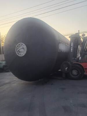 Θαλάσσιο Προφυλακτήρα PU Πολυουρεθανικό Αφρώδες Ελαστικό από Καουτσούκ με Εξαιρετική Ελαστικότητα και Αντοχή στις Θαλάσσιες Περιβαλλοντικές Συνθήκες