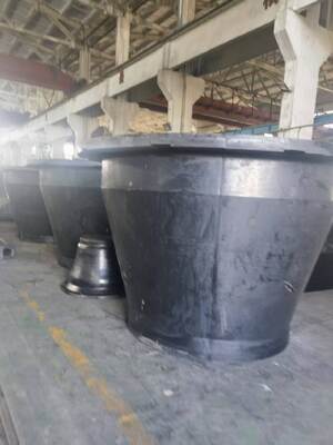 Πιστοποιημένο από την CCS Κωνικό ελαστικό φεντερ Εγκριθείσα από την SGS Αειφόρος εξοπλισμός προστασίας ναυπηγικής αποβάθρας για εφαρμογές λιμάνισης και αγκυροβολίας πλοίων